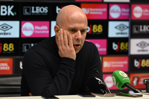 “Liverpul” Slotla bağlı təcili iclas keçirib