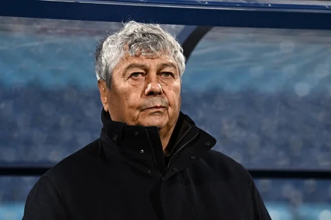 Экс-игрок сборной Румынии: "В федерации были осведомлены о состоянии здоровья Луческу"