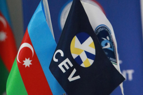 FIVB nümayəndəsi azərbaycanlı məşqçilərə kurs keçib