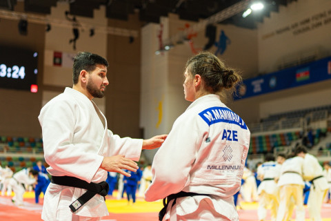 В Гяндже стартовал международный сбор юных дзюдоистов