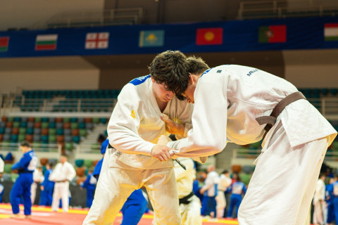 В Гяндже стартовал международный сбор юных дзюдоистов