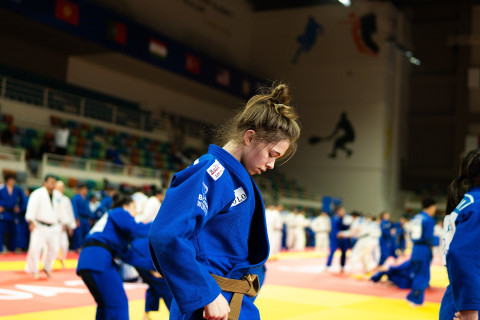 В Гяндже стартовал международный сбор юных дзюдоистов