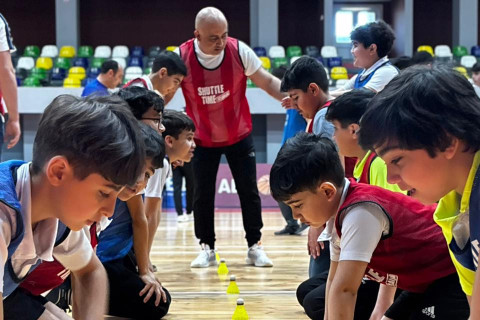 Lənkəranda badminton həyəcanı: Məktəblilər ilk məşqlərini keçirdi  - FOTO