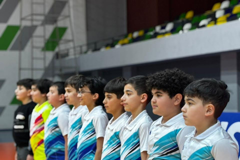 Lənkəranda badminton həyəcanı: Məktəblilər ilk məşqlərini keçirdi  - FOTO