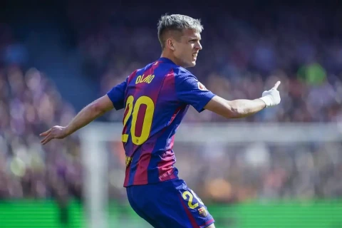 Dani Olmo milyonları rədd edib “Barselona”da qaldı