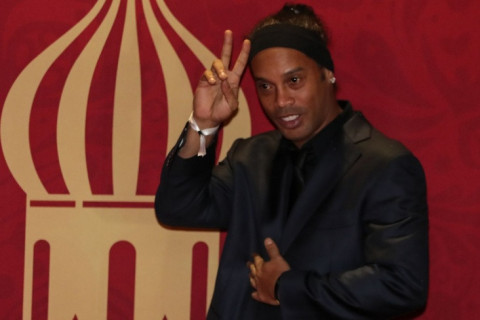 Ronaldinho backs Messi to shine at World Cup