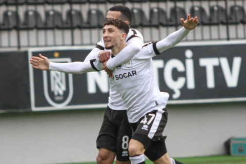 Murad Məmmədov: “Neftçi” avrokuboklarda iştirak hüququ qazanacaq”