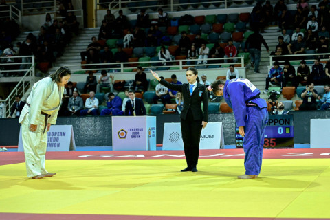 Gəncədə keçirilən Avropa Kubokunda gənc hakimlər debüt ediblər - FOTO