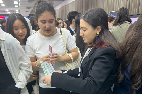 Azərbaycan İdman Akademiyası Almatıda beynəlxalq sərgidə - FOTO