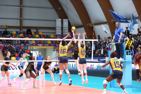 Qadın voleybolçuların Yüksək Liqası: “Turan” və “DH Volley”dən qələbə