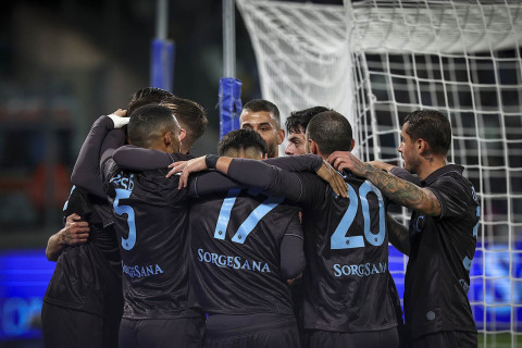 “Napoli” Kontenin yerinə namizədləri müəyyənləşdirib