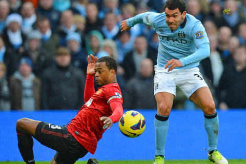 Patrik Evra: “Tevezə zəng edib dedim ki, səni öldürəcəyəm, ayaqlarını sındıracağam”