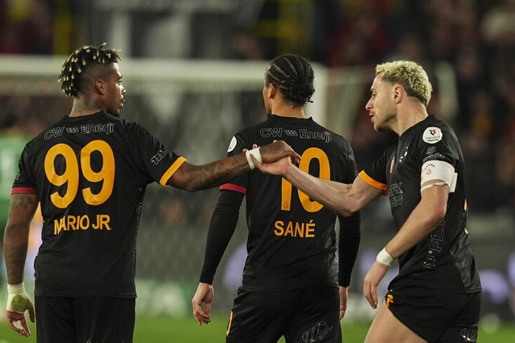 Türkiyə Superliqası: Lider “Qalatasaray” səfərdə qələbə qazanıb