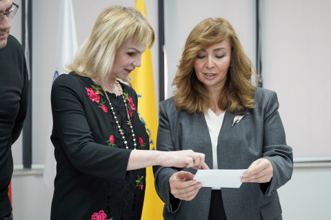 Anatoli Banişevskinin 80 illiyi münasibətilə poçt markaları buraxılıb - FOTO