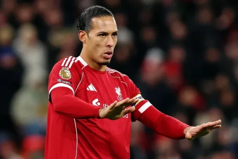 Van Dijk urges Liverpool to respond after PSG defeat