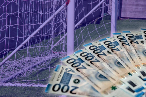 “Araz-Naxçıvan”ın futbolçuları 100 min manat pulu qazana bilmədi