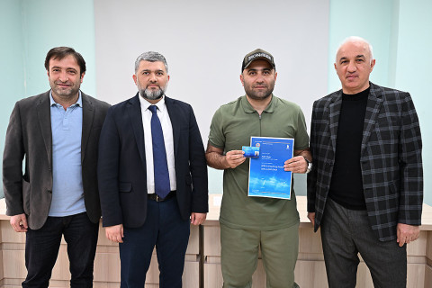 Azərbaycanlı məşqçilərə UEFA-nın A kateqoriyalı diplomları təqdim olunub - FOTO