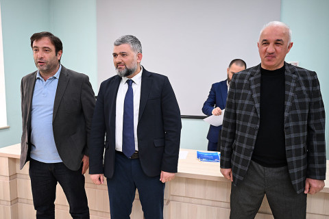 Azərbaycanlı məşqçilərə UEFA-nın A kateqoriyalı diplomları təqdim olunub - FOTO