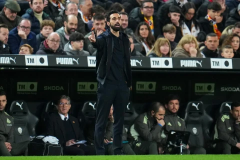 Арбелоа поддержал Винисиуса после свиста фанатов