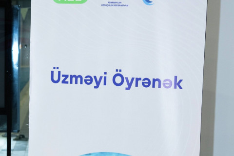 В Мингячевире прошел семинар для тренеров по плаванию