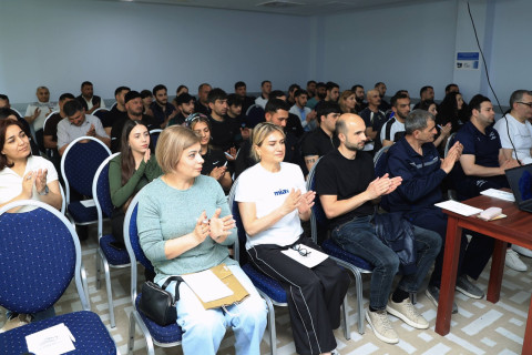 В Мингячевире прошел семинар для тренеров по плаванию