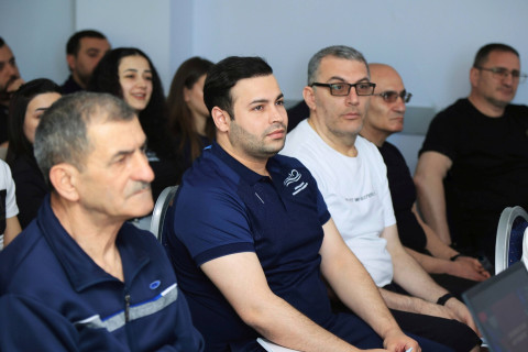 В Мингячевире прошел семинар для тренеров по плаванию