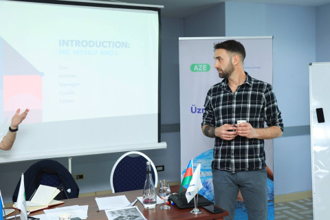 В Мингячевире прошел семинар для тренеров по плаванию