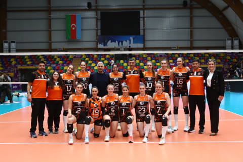 Qadın voleybolçuların Yüksək Liqasında ilk finalçı müəyyənləşib