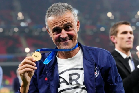 PSJ Luis Enrike ilə müqaviləni 2030-cu ilədək uzada bilər