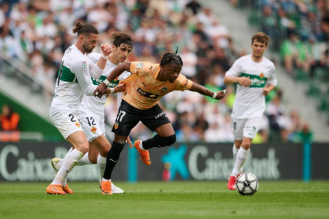 “Elçe” “Valensiya”nı məğlub edərək düşmə zonasını tərk edib