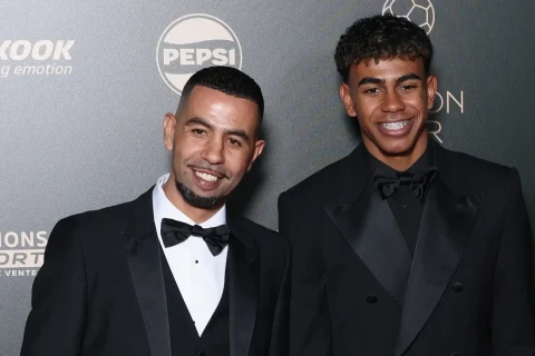 Yamal: "Atam Ronaldunun böyük azarkeşidir" - VİDEO