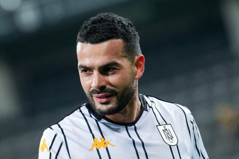 Emin Mahmudov Serbiyada əməliyyat olunub