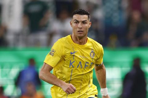 Kriştianu Ronaldu azarkeşlərə müraciət edib