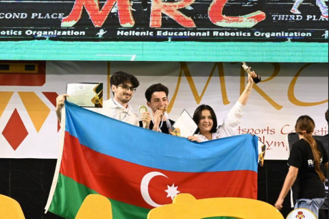 Azərbaycanın robototexnika komandası MRC-də qızıl qazandı - FOTO