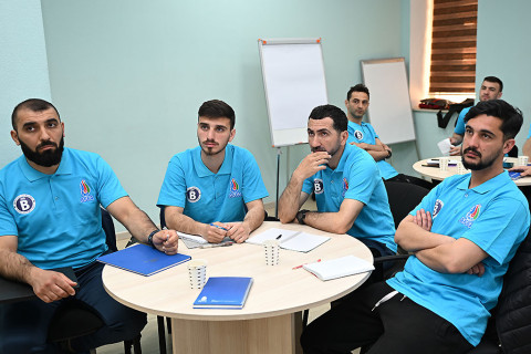 AFFA-da məşqçilər üçün UEFA B kursu davam edir - FOTO