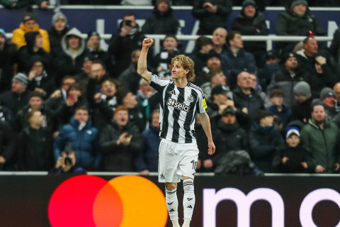 "Бавария" ведет переговоры по трансферу Гордона