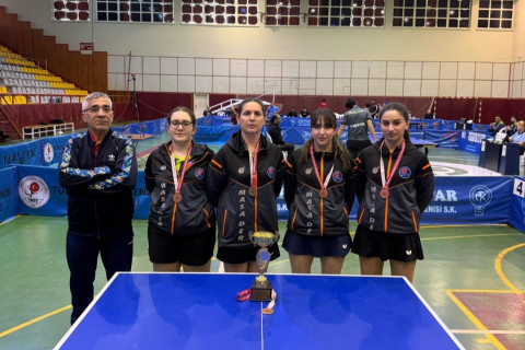 Азербайджанские теннисистки стали призерами Суперлиги Турции