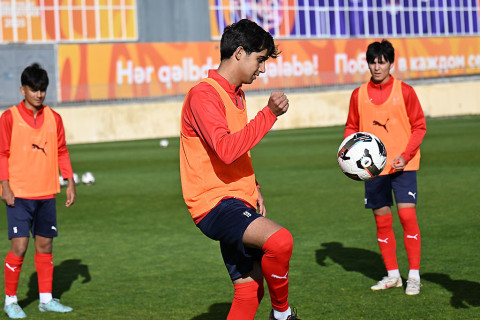 U-20-nin Qəbələdə təlim-məşq toplanışı davam edir