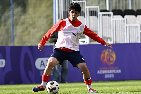 U-20-nin Qəbələdə təlim-məşq toplanışı davam edir