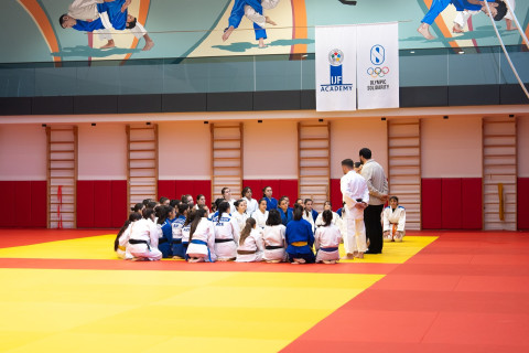 “Gələcəyin ümidləri” olan cüdoçularla görüş keçirilib - FOTO