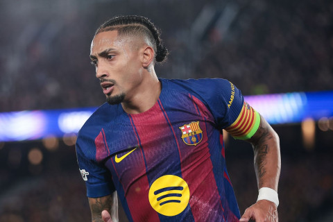 Rafinya “Atletiko” ilə cavab oyunundan əvvəl “Barselona”ya müraciət edib