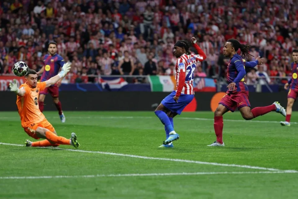 Çempionlar Liqası: “Atletiko” “Barselona” ilə oyunda fərqi azaldıb - CANLI