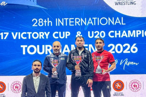 Азербайджанские борцы завоевали восемь золотых медалей в Турции - ФОТО