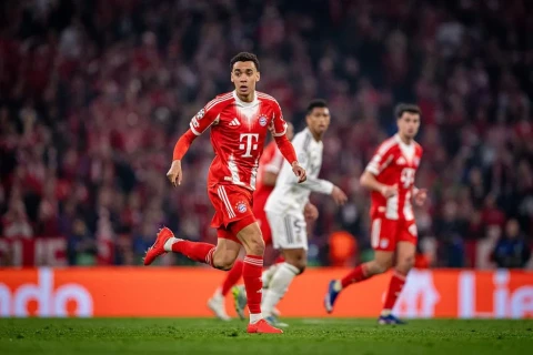 Çempionlar Liqası: “Bavariya”dan dramatik qələbə, heç-heçə “Arsenal”ı yarımfinala daşıyır