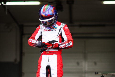 Азербайджанский пилот выиграл международный турнир в Португалии - ФОТО