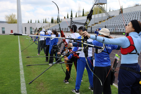 Сборная Азербайджана по стрельбе из лука проводит сборы с Беларусью в Губе - ФОТО
