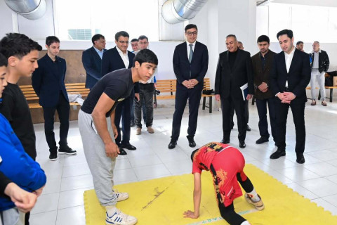 Fərid Qayıbov Respublika Olimpiya İdman Liseyinin yeni şəraiti ilə tanış olub - FOTO