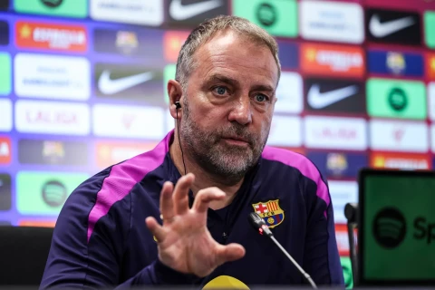 Hansi Flik “Barselona”da balans axtarışında: Yeni transfer tələbi