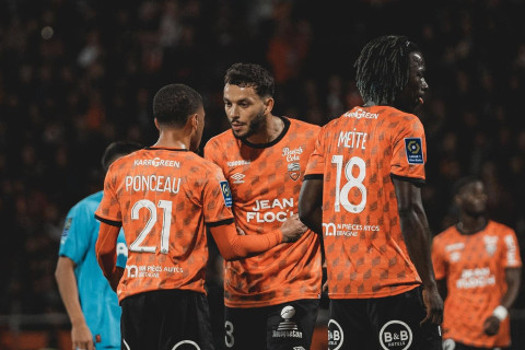 Liqa 1: “Marsel” səfərdə büdrədi