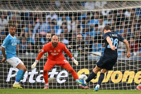 "Наполи" на своем поле уступил "Лацио" в матче Серии А - ОБНОВЛЯЕТСЯ